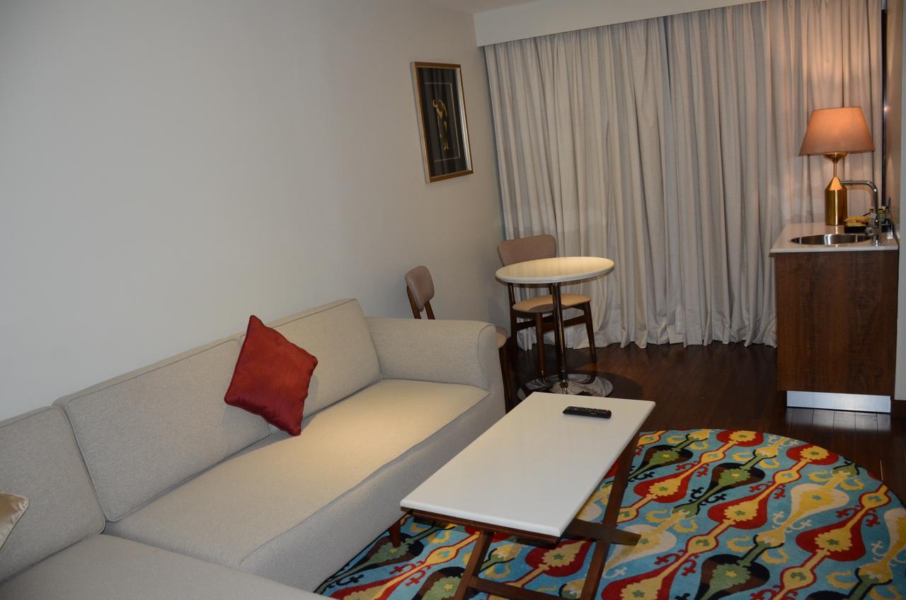 Hotel Dgates Lahore Exterior foto