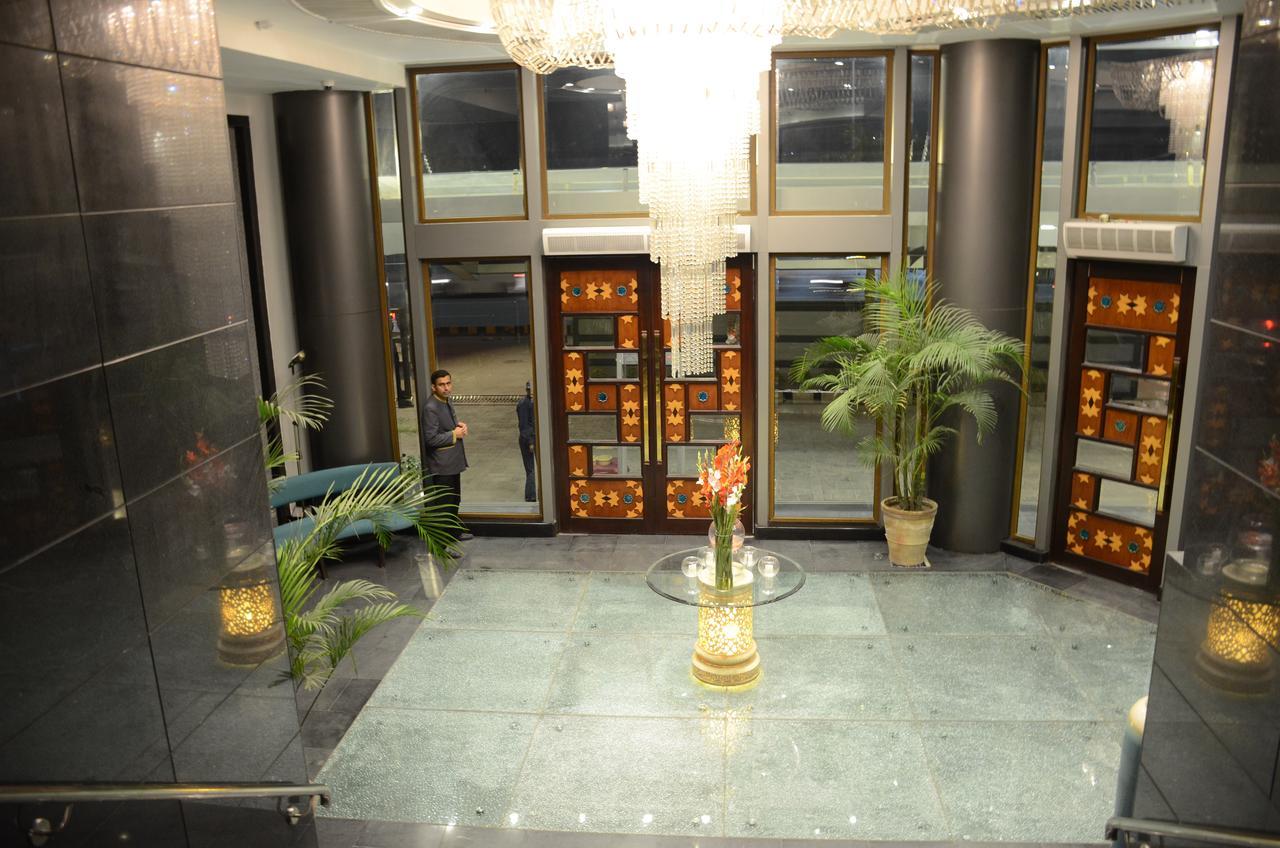 Hotel Dgates Lahore Exterior foto