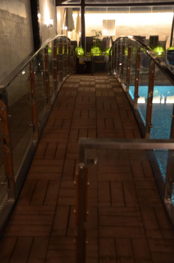 Hotel Dgates Lahore Exterior foto