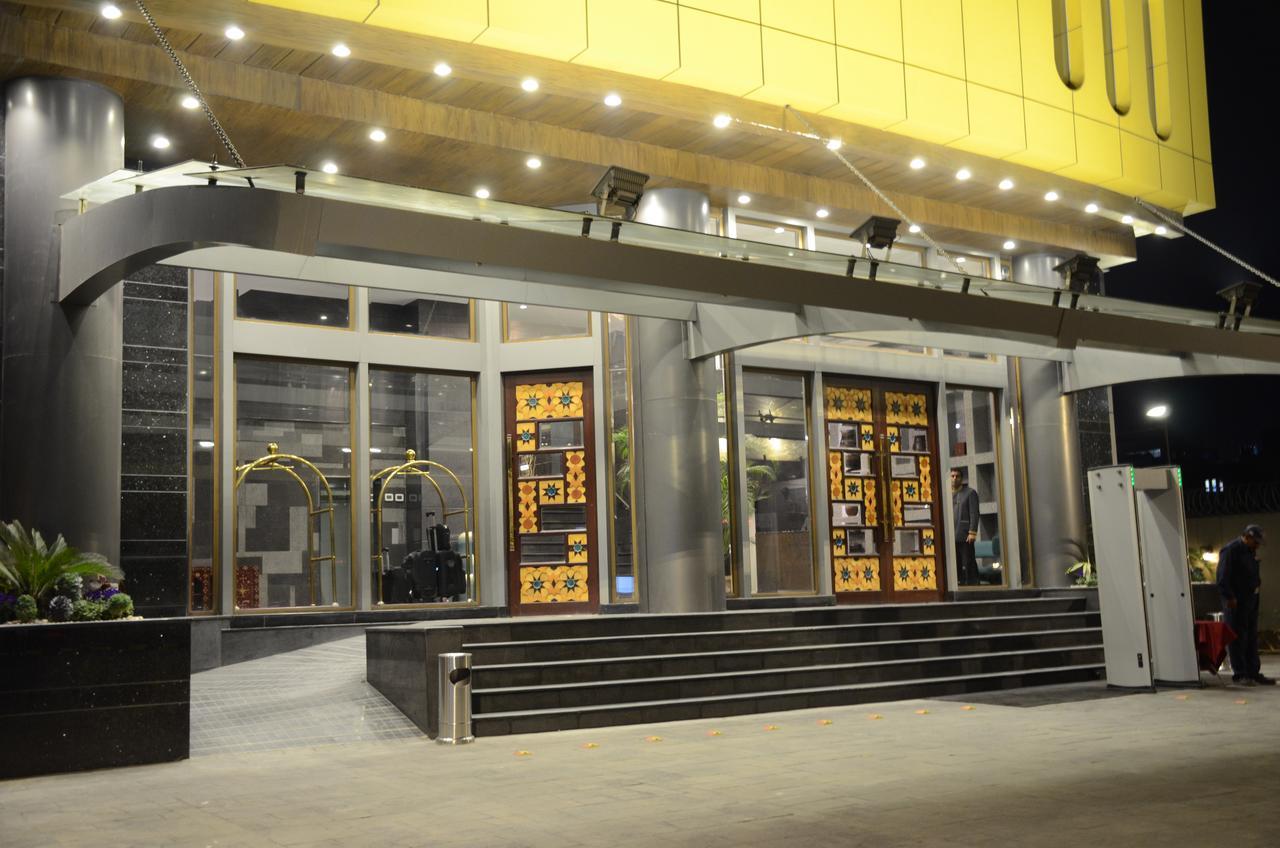 Hotel Dgates Lahore Exterior foto