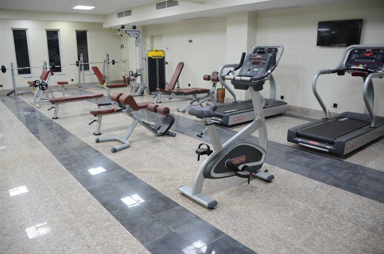 Hotel Dgates Lahore Exterior foto
